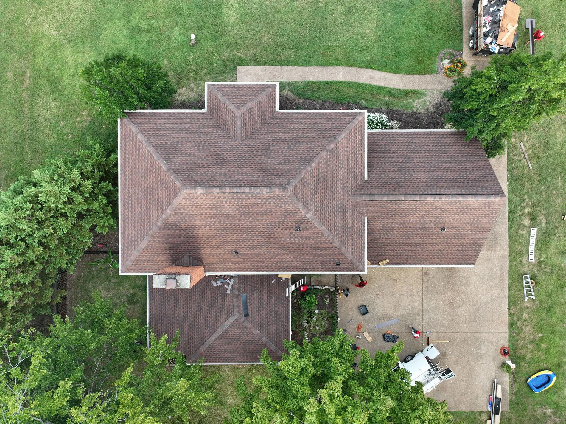 Top view of house with a new roof in Gallatin TN